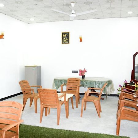 Tharaka Homestay Weligama Exteriér fotografie